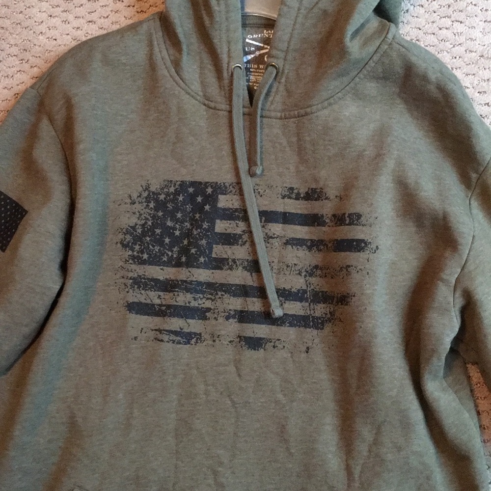 Women’s grunt style hoodie